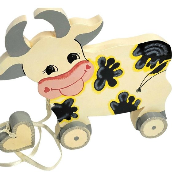 Folk Art Smiling Wooden Cow Toy Heart Pull 8" Length Off White Gray - Picture 2 of 9